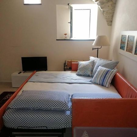 Studio Pietra E Charme Diano San Pietro Экстерьер фото